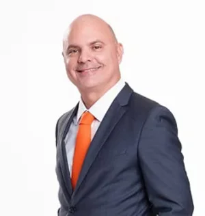 Professor Clever Vasconcelos