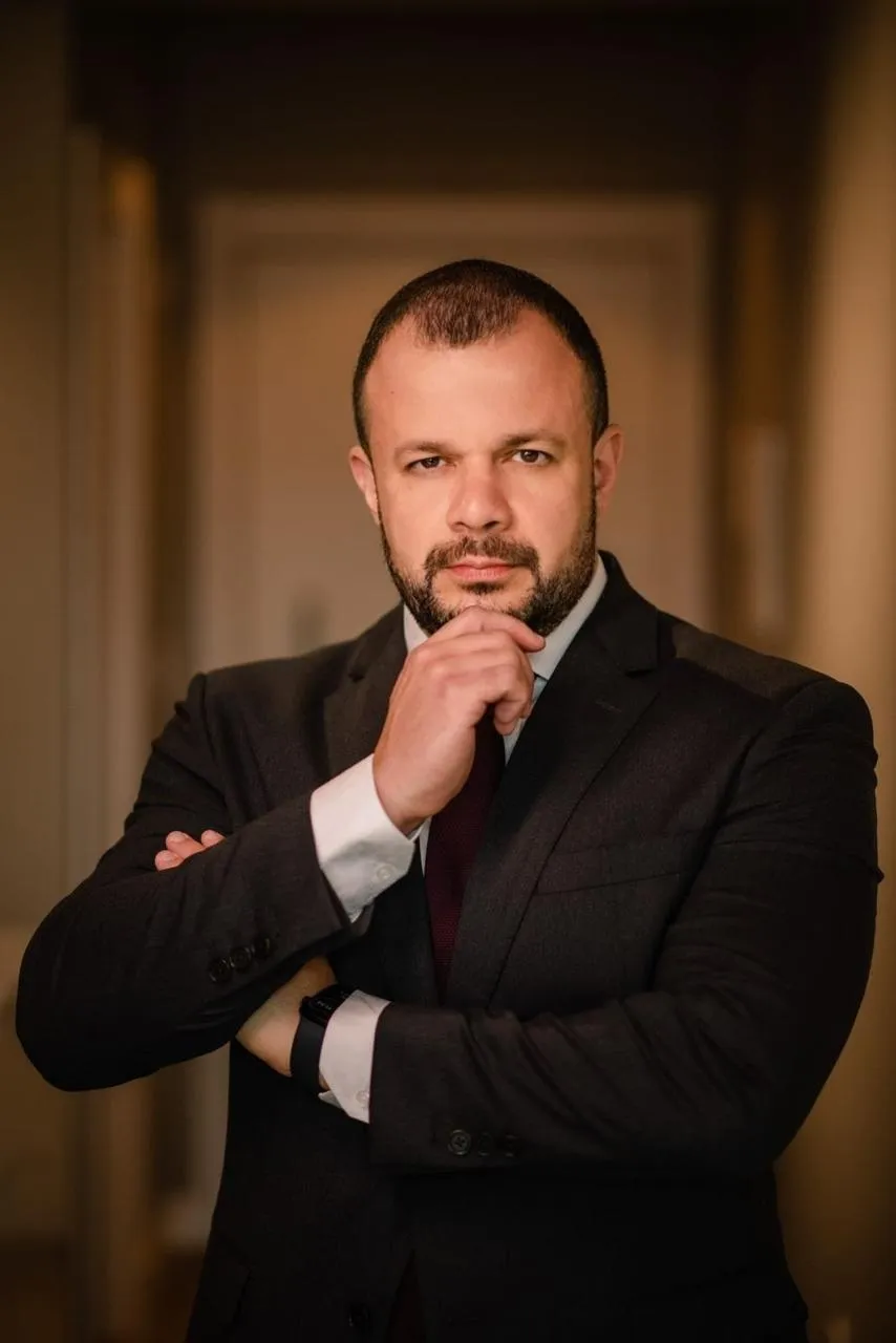 Professor Leone Pereira