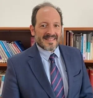 Professor Paulo Furtado