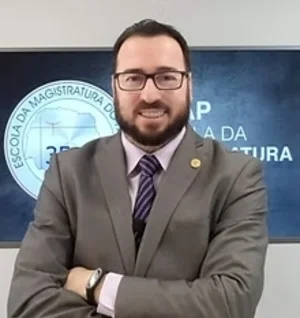 Professor Rogério de Vidal Cunha